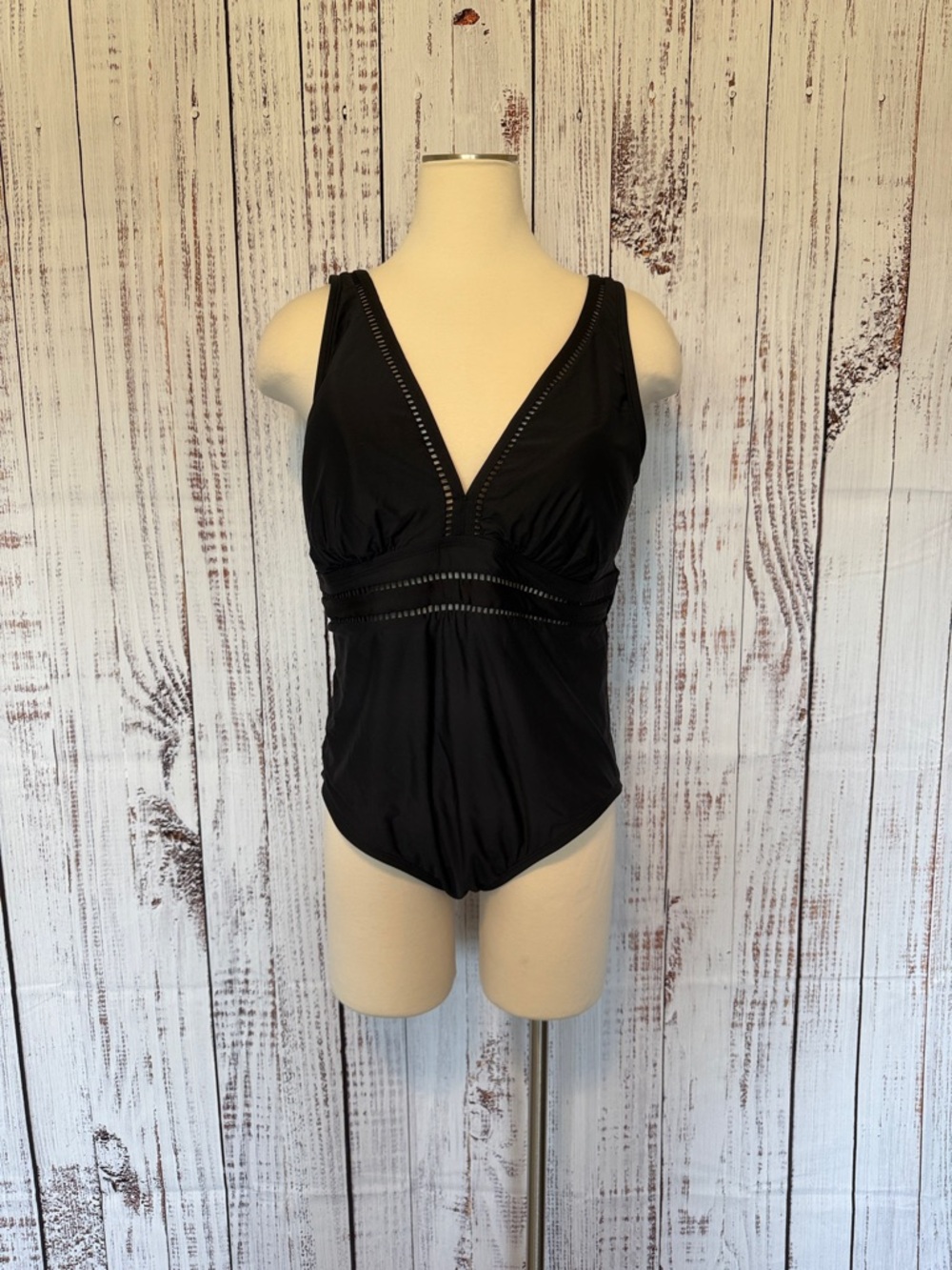 Sleek Black‎ V-Neck One-Piece Swimsuit